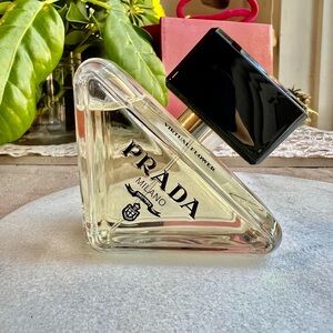 Prada Eau de Parfum Virtual Flower 1.6 oz new without box